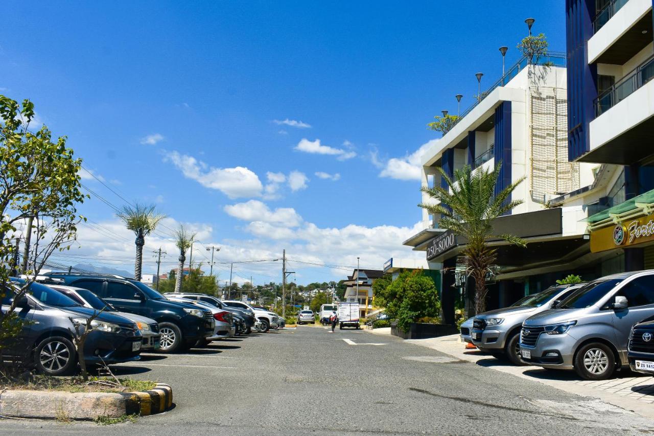 Mg Grand Hotel Olongapo Ngoại thất bức ảnh