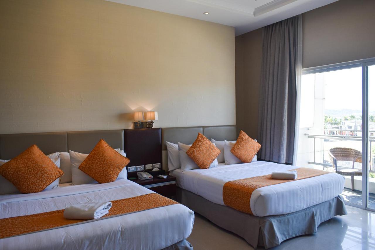 Mg Grand Hotel Olongapo Ngoại thất bức ảnh