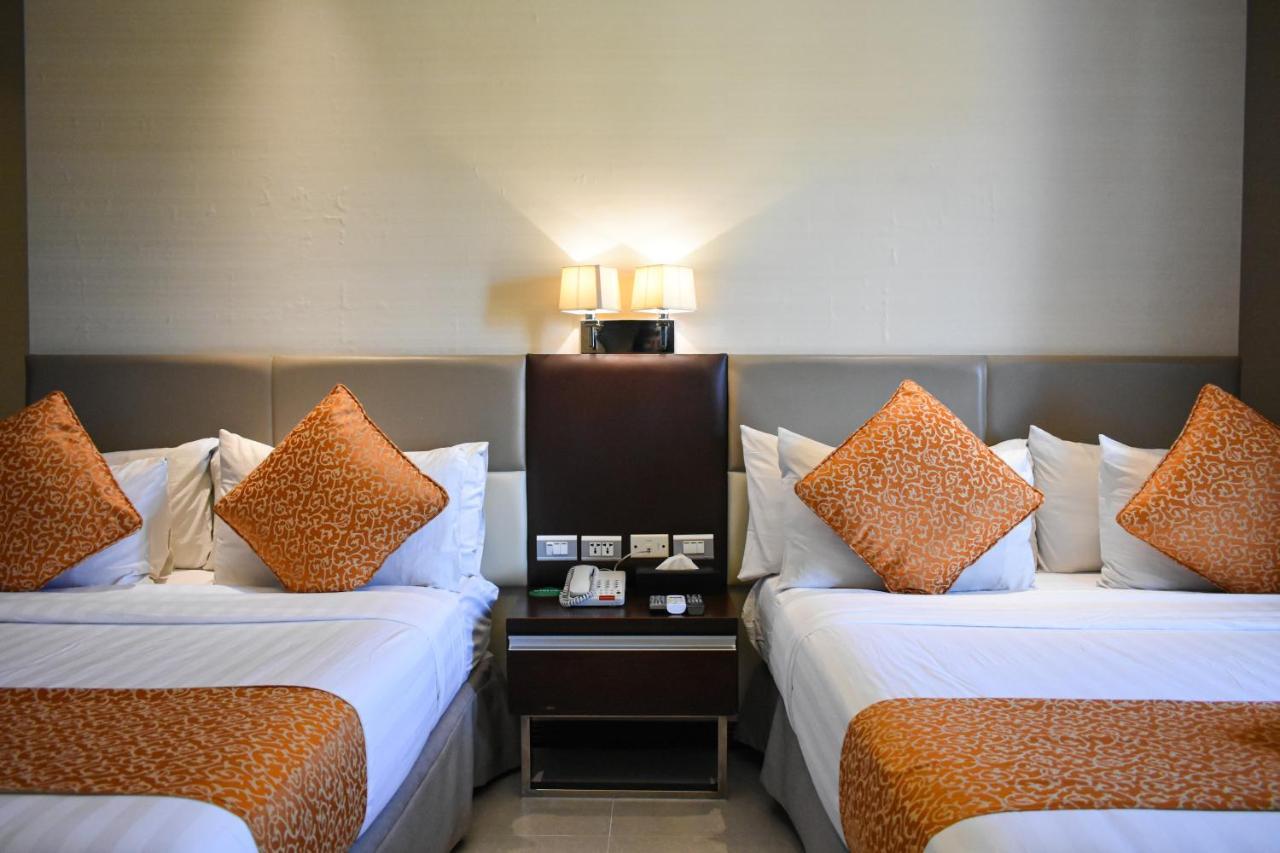 Mg Grand Hotel Olongapo Ngoại thất bức ảnh