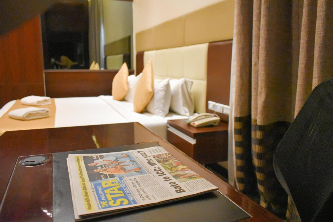 Mg Grand Hotel Olongapo Ngoại thất bức ảnh